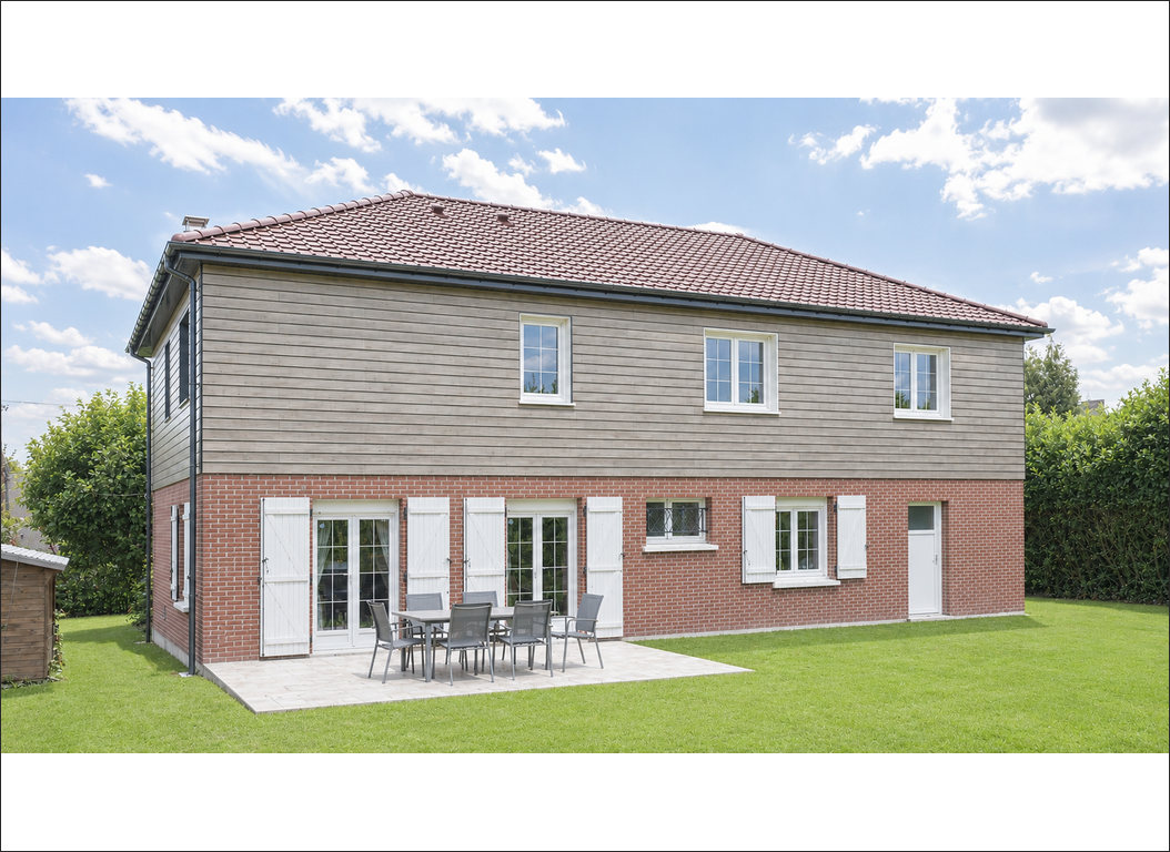 façade arrière de la surélévation en ossature bois à Eth (Nord)
