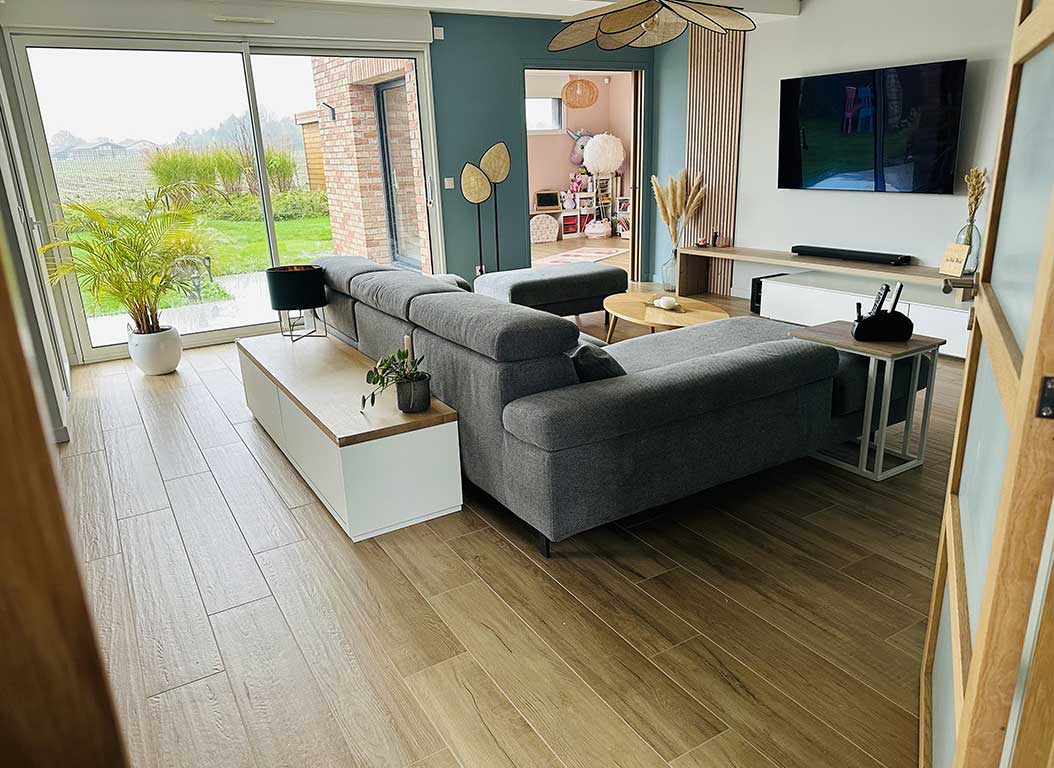 Extension en briques pour création d’une salle de jeux et agrandir le salon 02
