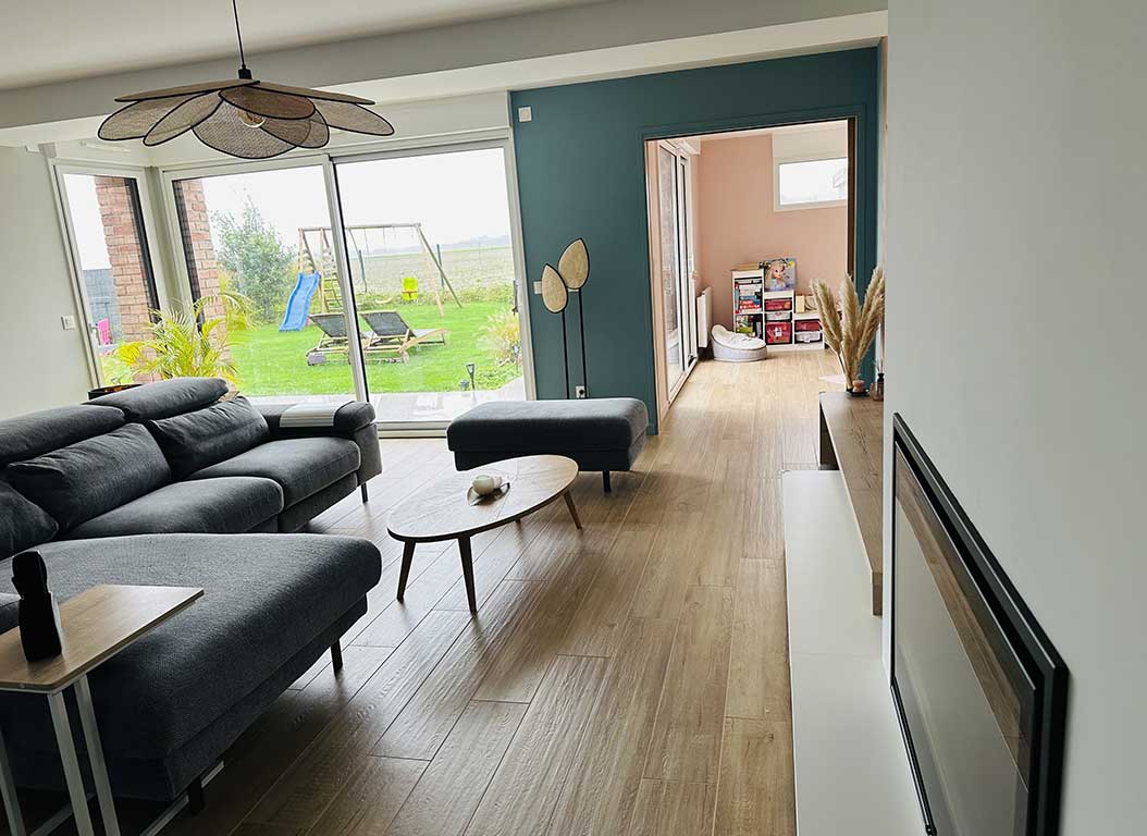 Extension en briques pour création d’une salle de jeux et agrandir le salon 10